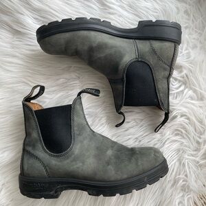 Blundstone Gray Chelsea Boots